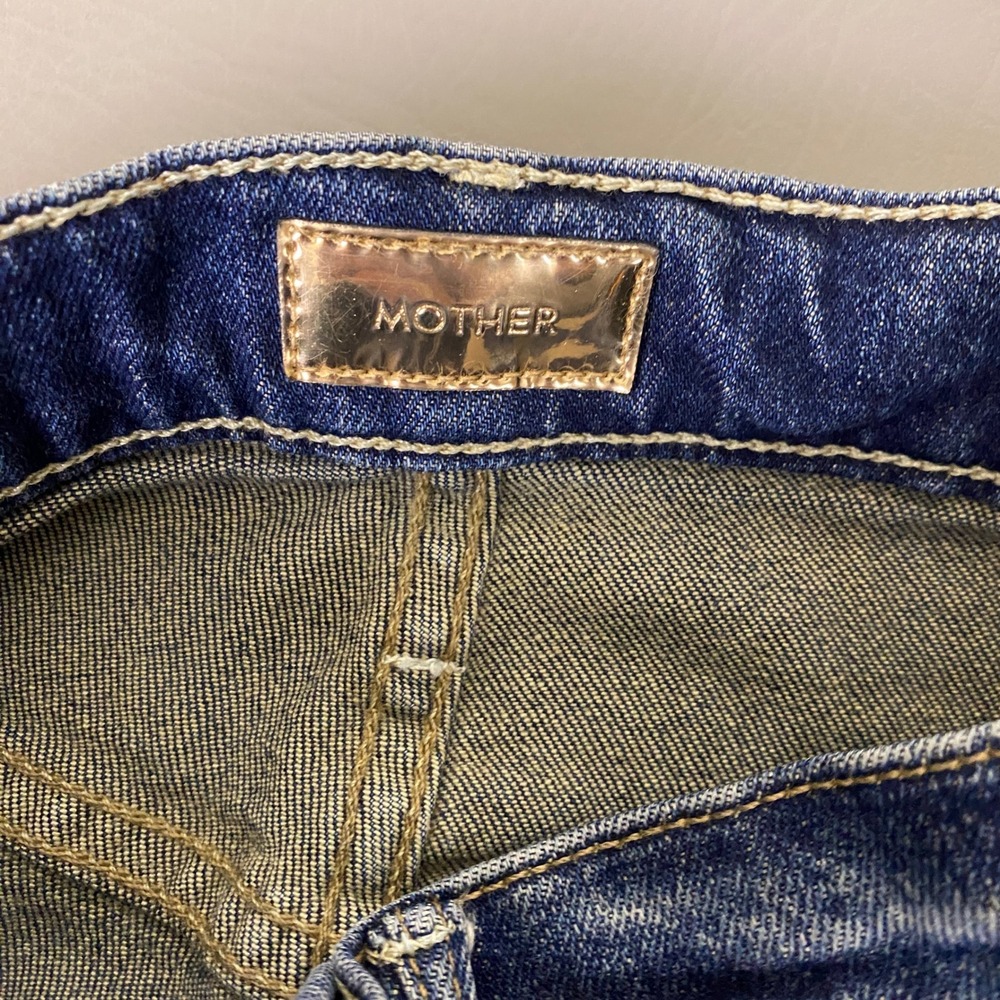 Mother The Tripper Weekender Fray Jeans Size 24 Roasting Nuts Flare Raw Hem - Picture 2 of 15